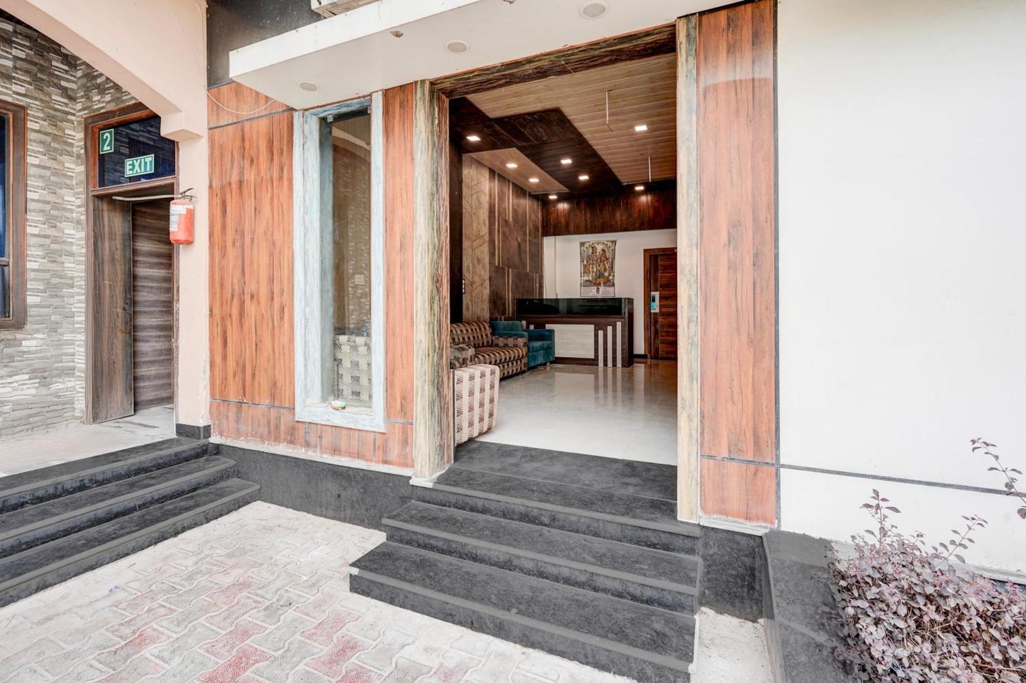 מטורה Hotel O Mayur Resort מראה חיצוני תמונה